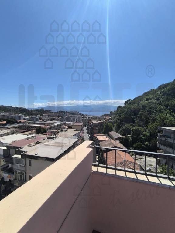 appartamento in vendita a Messina in zona Centro Storico