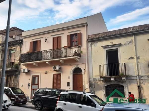 casa indipendente in vendita a Messina in zona Gazzi