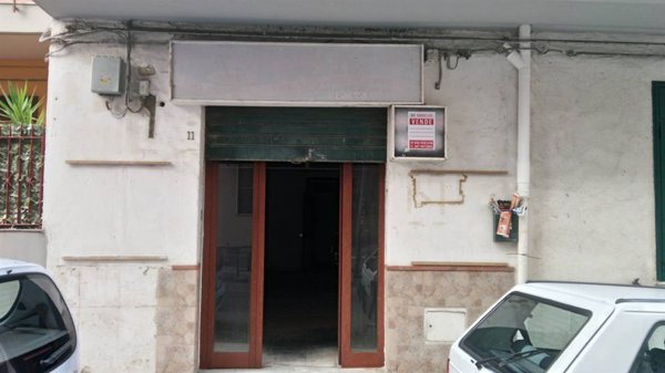 locale commerciale in vendita a Messina in zona Centro Storico