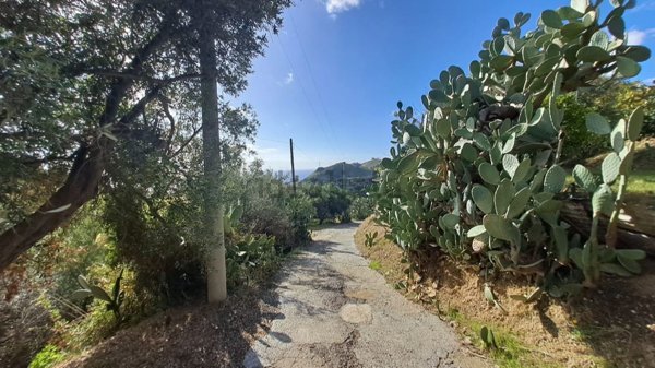 casa indipendente in vendita a Messina in zona Galati / Mili San Marco