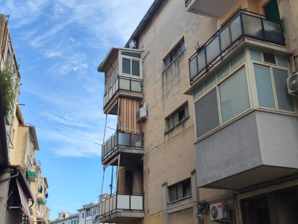 appartamento in vendita a Messina in zona Gazzi