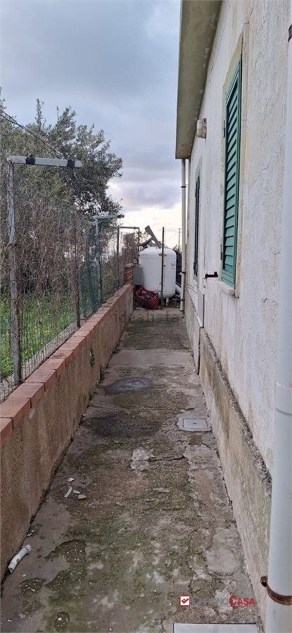 casa semindipendente in vendita a Messina in zona Acqualadroni