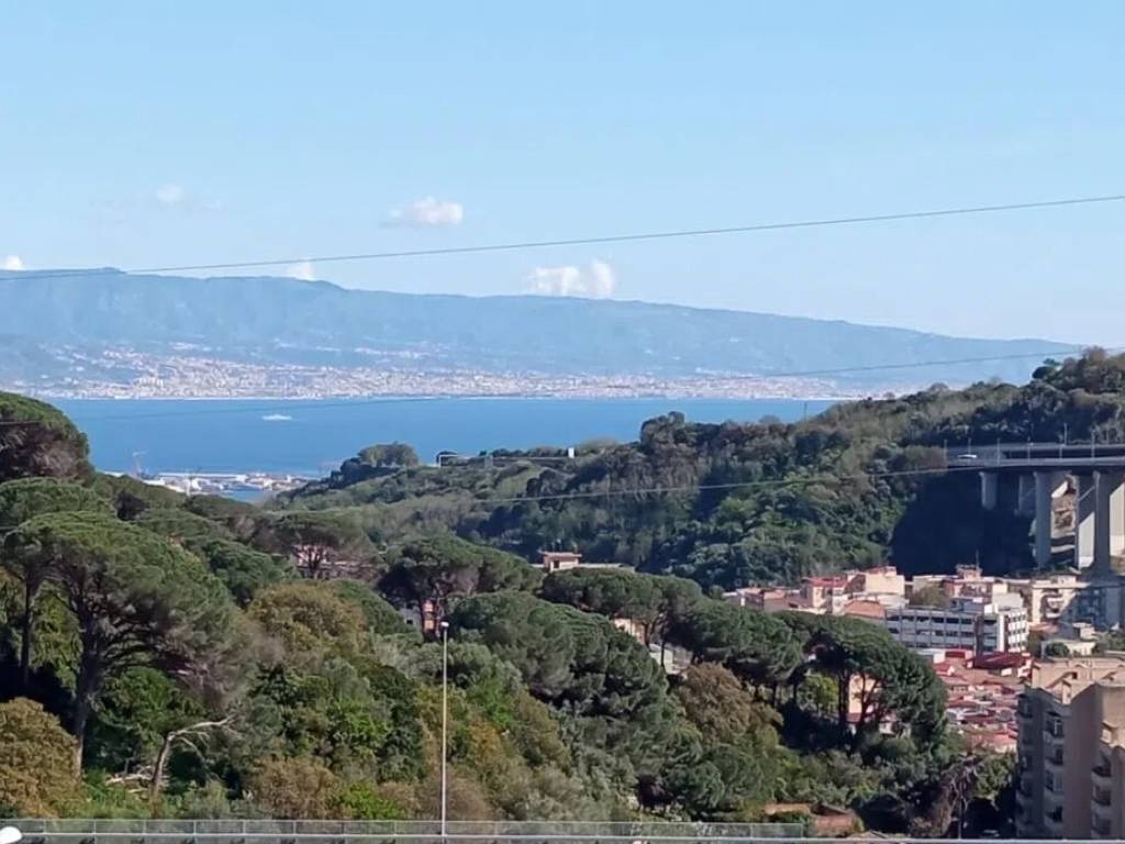 appartamento in vendita a Messina in zona Santissima Annunziata