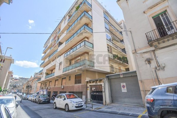 appartamento in vendita a Messina in zona Centro Storico