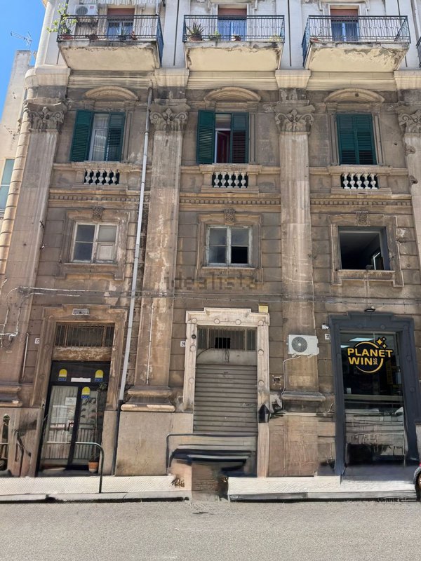 appartamento in vendita a Messina in zona Centro Storico