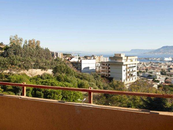 appartamento in vendita a Messina in zona Centro Storico