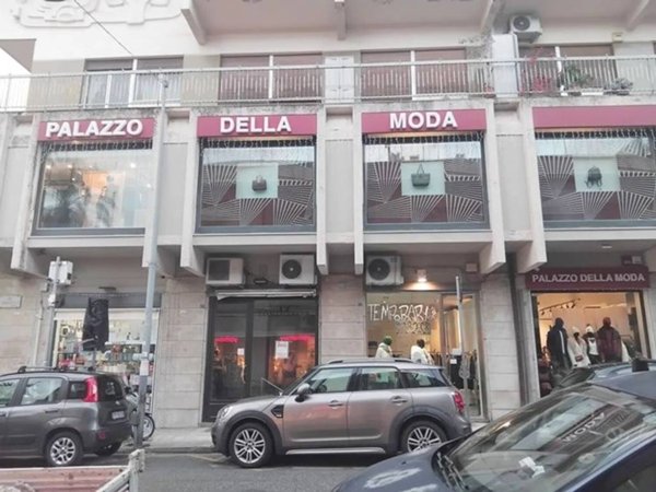 negozio in vendita a Messina in zona Centro Storico