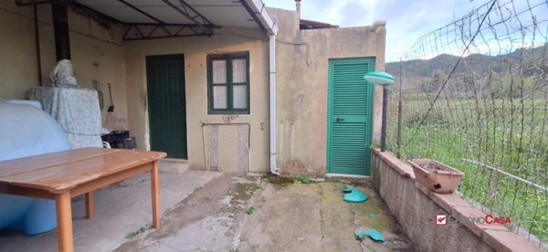casa indipendente in vendita a Messina