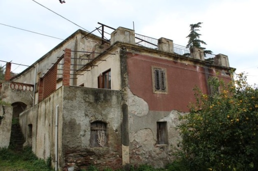 casa indipendente in vendita a Messina in zona San Filippo