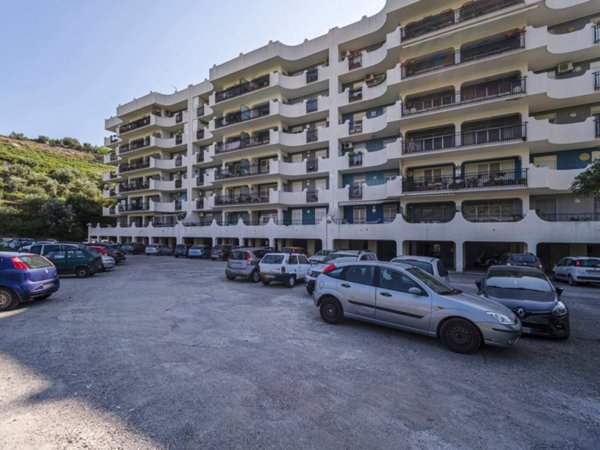 appartamento in vendita a Messina in zona Gazzi