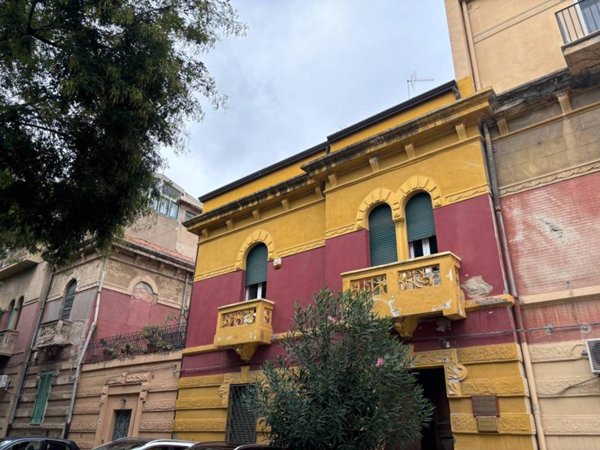 appartamento in vendita a Messina in zona Centro Storico
