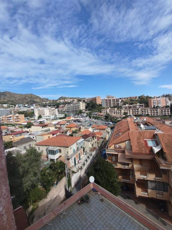 appartamento in vendita a Messina in zona Santissima Annunziata