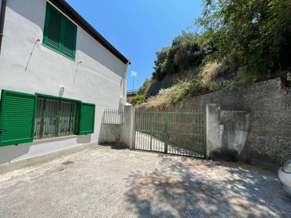 casa indipendente in vendita a Messina in zona Spartà