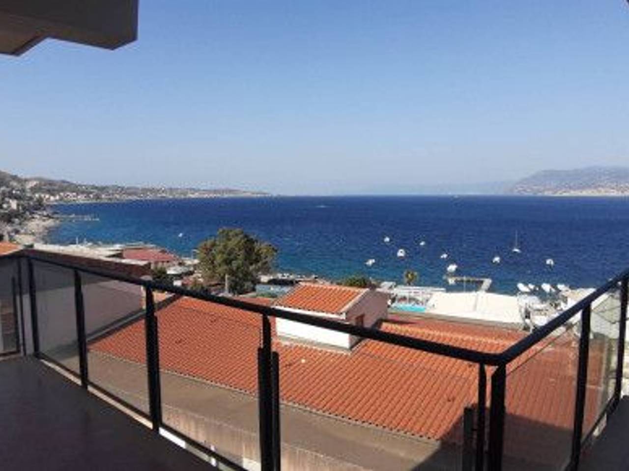 appartamento in vendita a Messina in zona Paradiso