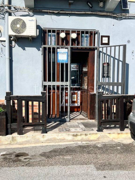 negozio in vendita a Messina
