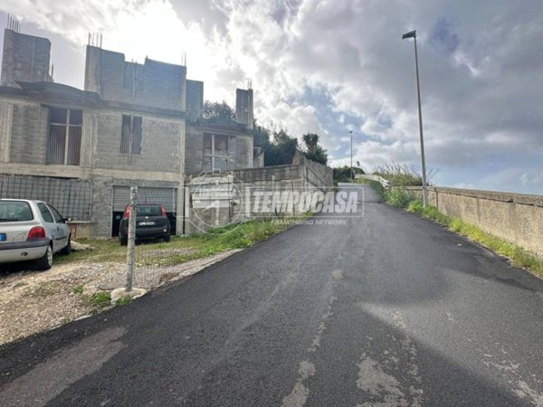 casale in vendita a Messina in zona Spartà