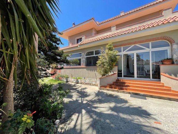 casa indipendente in vendita a Messina in zona Ganzirri