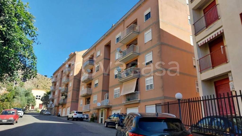 appartamento in vendita a Messina in zona Santissima Annunziata