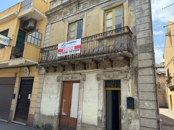 appartamento in vendita a Messina in zona Santa Margherita
