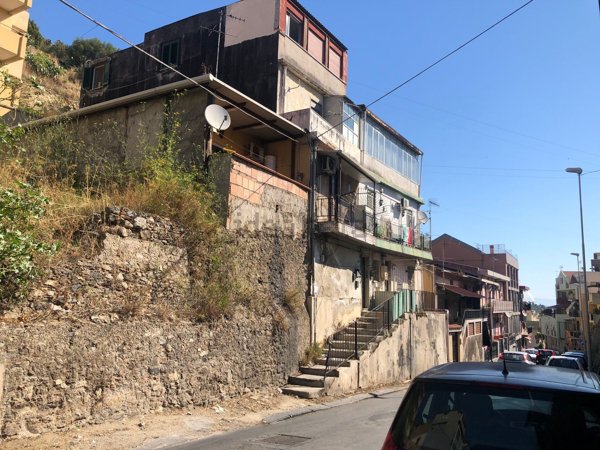 appartamento in vendita a Messina in zona Gazzi