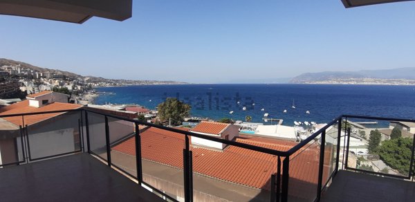 appartamento in vendita a Messina in zona Paradiso