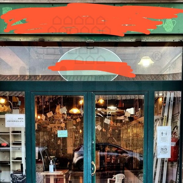 locale commerciale in vendita a Messina in zona Centro Storico