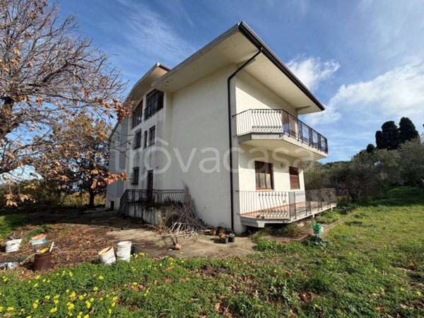 casa indipendente in vendita a Messina in zona Faro Superiore