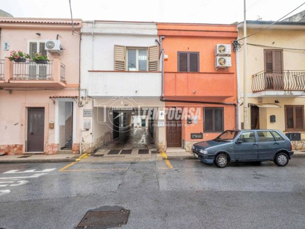 appartamento in vendita a Messina in zona Santa Margherita