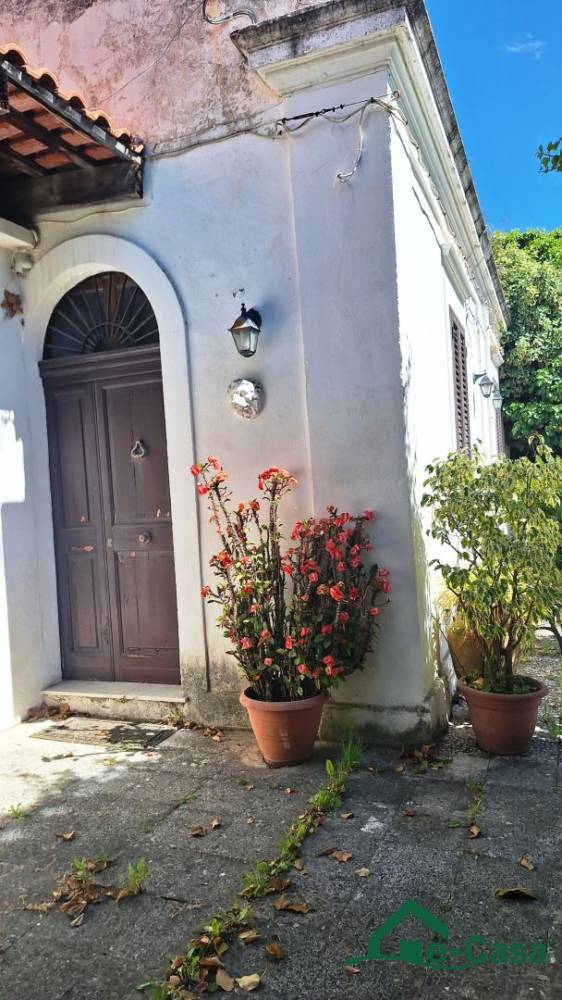 casa indipendente in vendita a Messina in zona Tremestieri