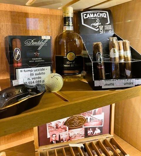 negozio in vendita a Messina in zona Centro Storico