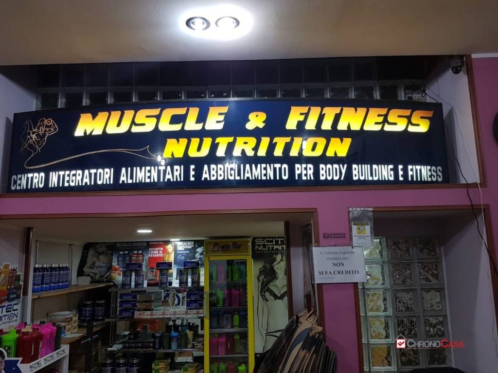 negozio in vendita a Messina in zona Centro Storico