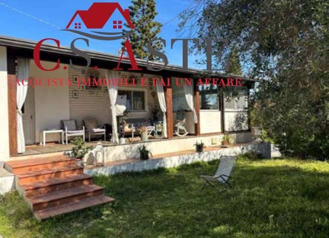 casa indipendente in vendita a Messina in zona Camaro