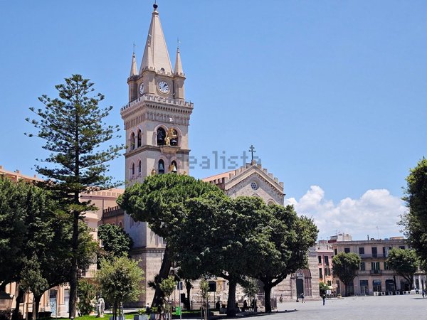 appartamento in vendita a Messina in zona Centro Storico