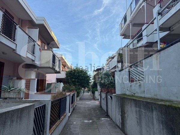 casa indipendente in vendita a Messina