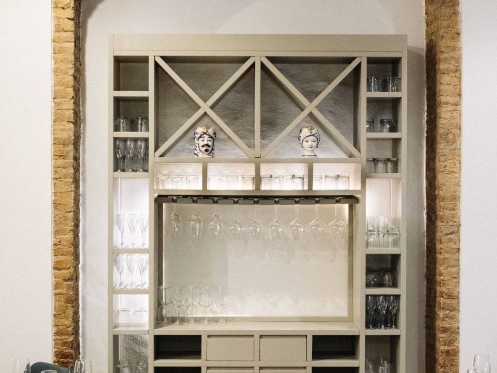 negozio in vendita a Messina in zona Centro Storico