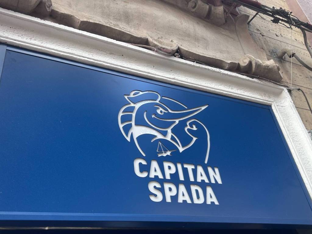 negozio in vendita a Messina