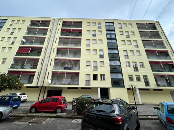 appartamento in vendita a Messina in zona Santissima Annunziata