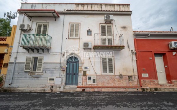 casa indipendente in vendita a Messina in zona Santa Margherita