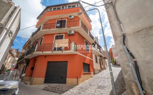 appartamento in vendita a Messina in zona Salice