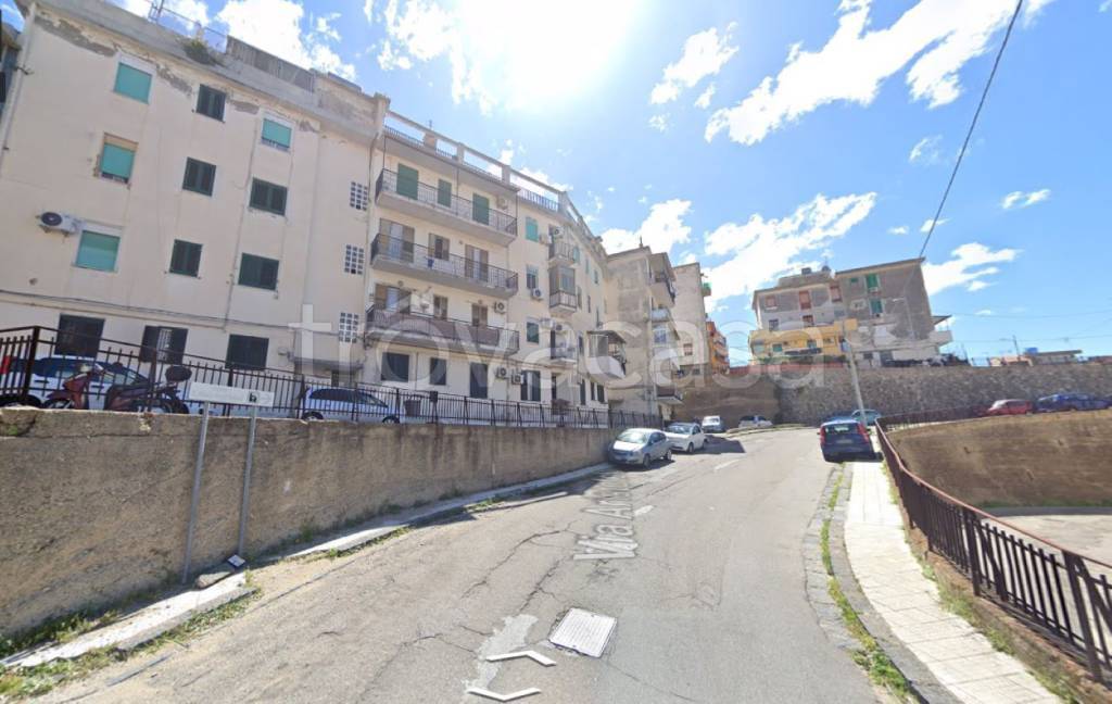appartamento in vendita a Messina in zona Gazzi