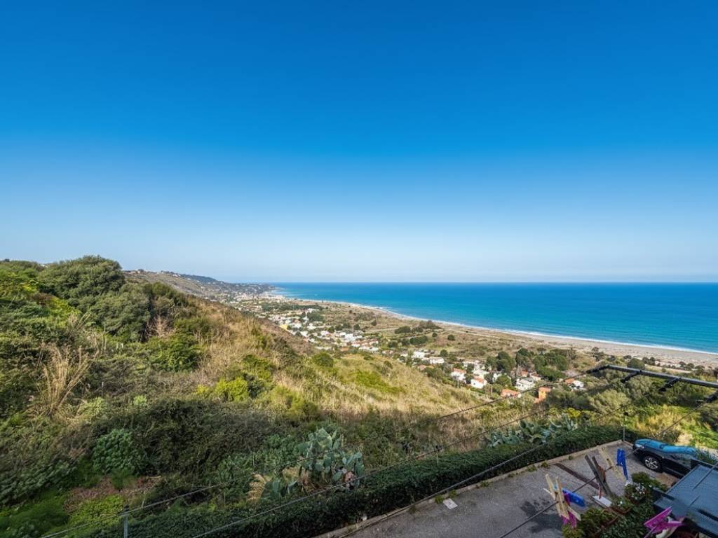 appartamento in vendita a Messina in zona Ganzirri