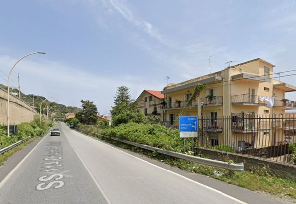 casa indipendente in vendita a Messina