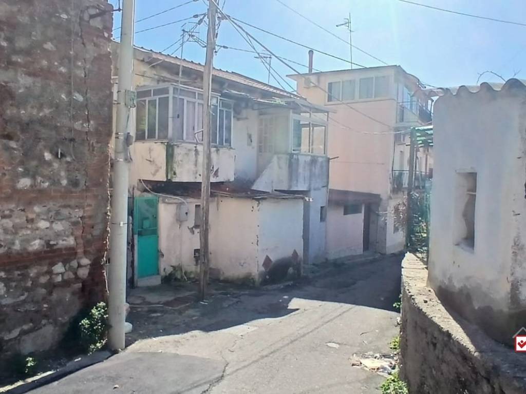 casa indipendente in vendita a Messina in zona Camaro