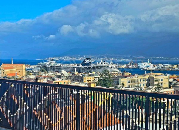 appartamento in vendita a Messina in zona Centro Storico