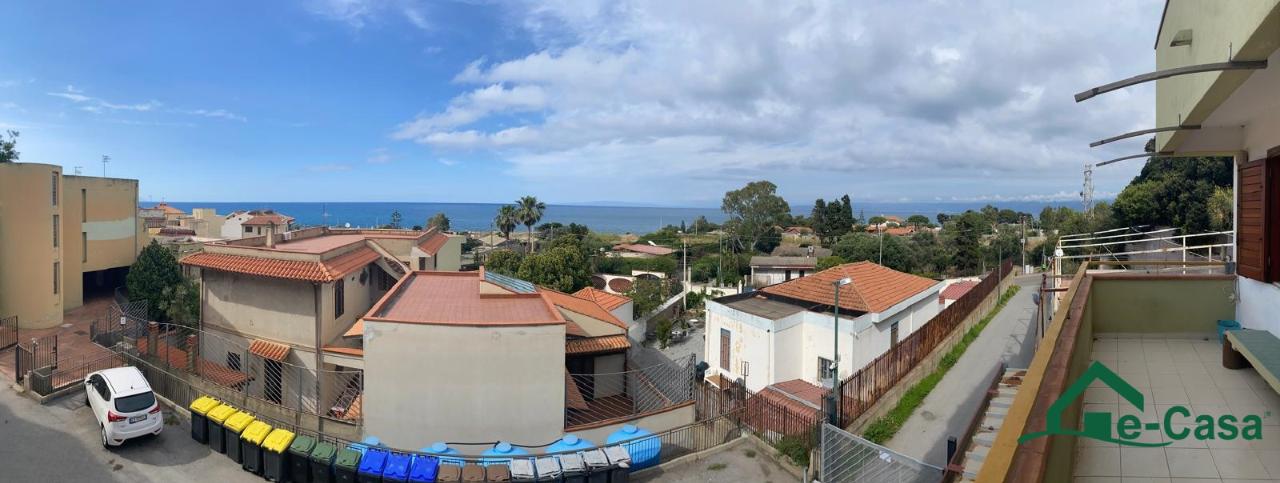 appartamento in vendita a Messina in zona Mortelle