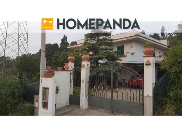 casa indipendente in vendita a Messina in zona Larderia