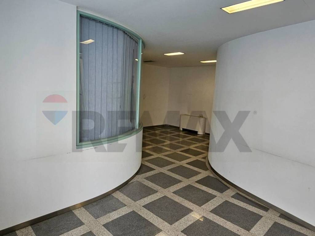 negozio in vendita a Messina in zona Centro Storico