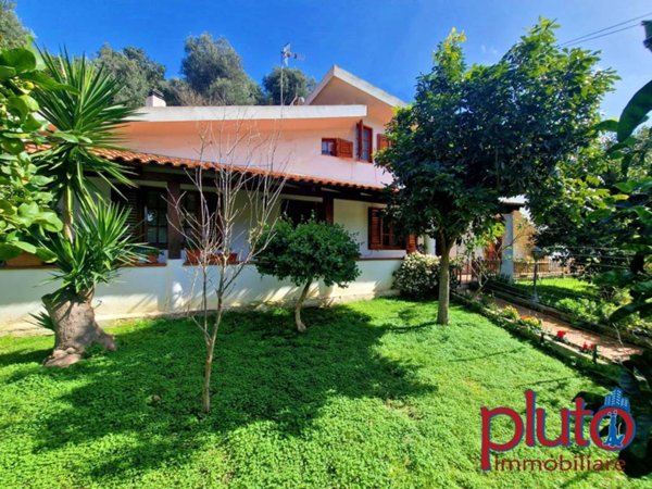 casa indipendente in vendita a Messina in zona Centro Storico