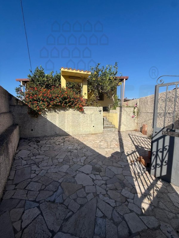 appartamento in vendita a Messina in zona Casa Bianca