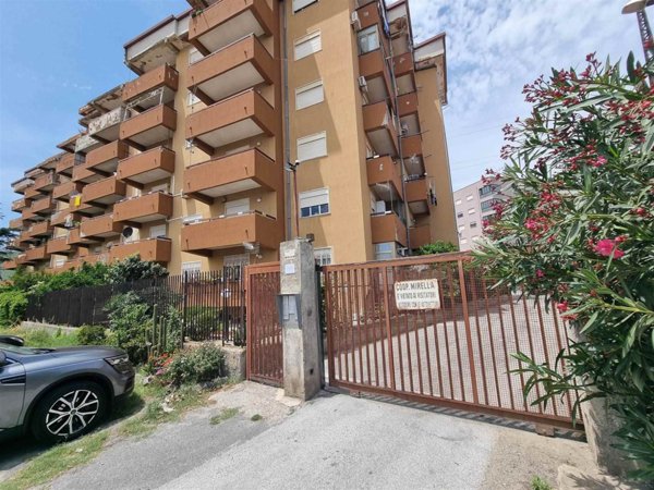 appartamento in vendita a Messina in zona Gazzi